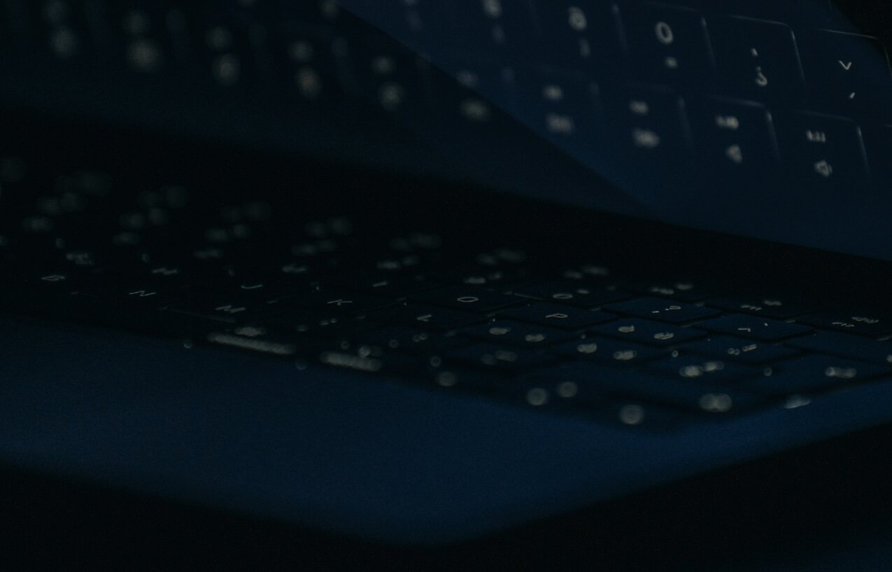 What is dark mode, and how does it help a website’s carbon footprint?